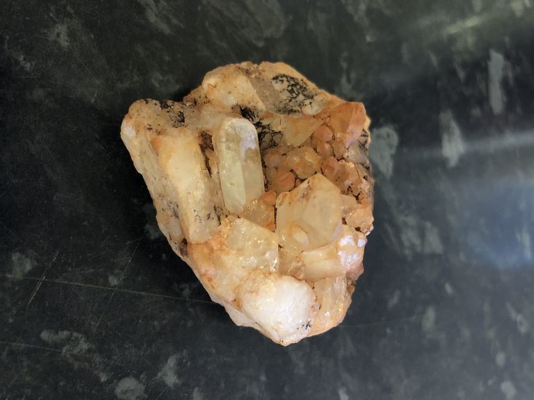 The Breakaway Sandstone- Short & Long Term Holiday Accommodation. Pets Welcome!