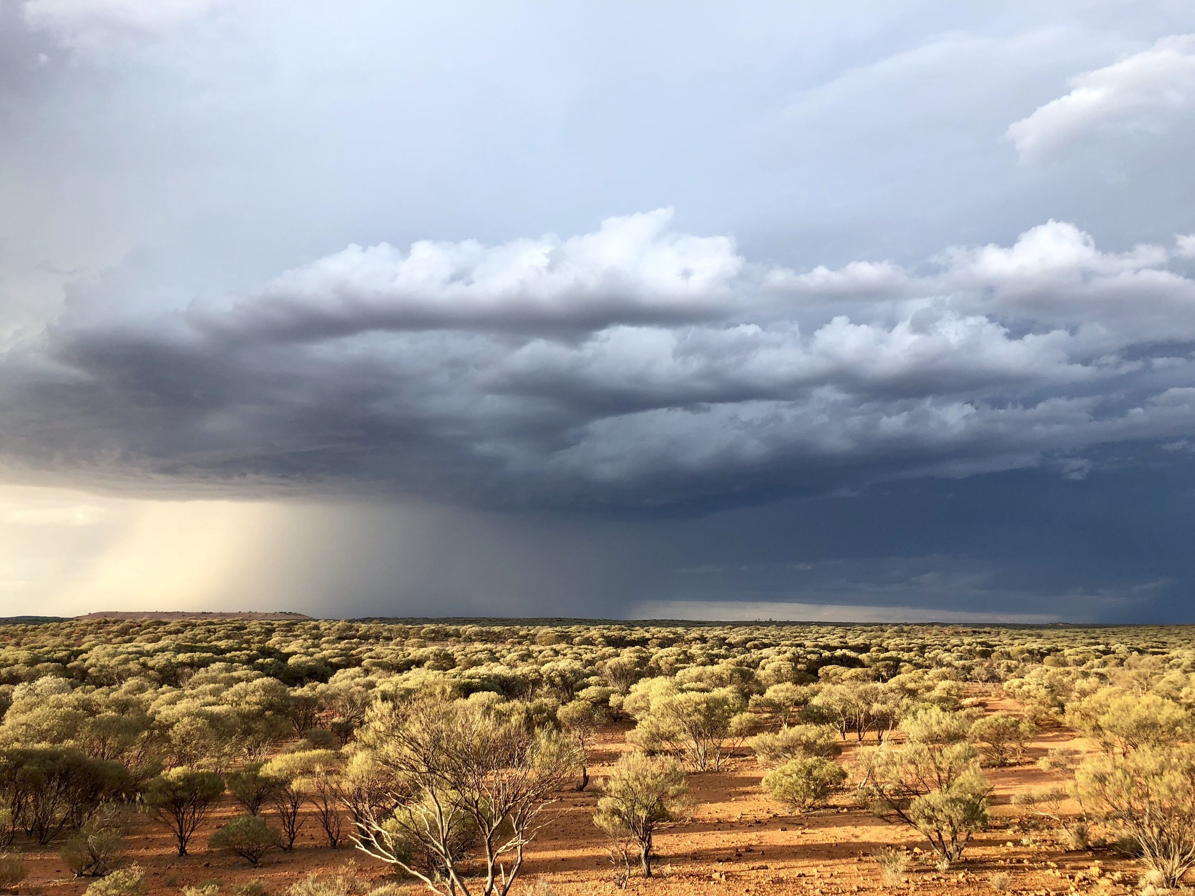 The Breakaway Sandstone- Short & Long Term Holiday Accommodation. Pets Welcome!