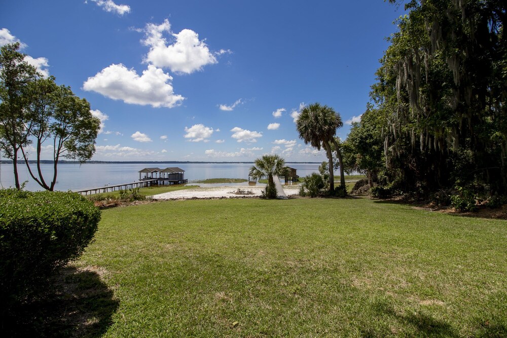 Take a look at beautiful Cedar Lodge on Lake Weir! in Ocklawaha Best