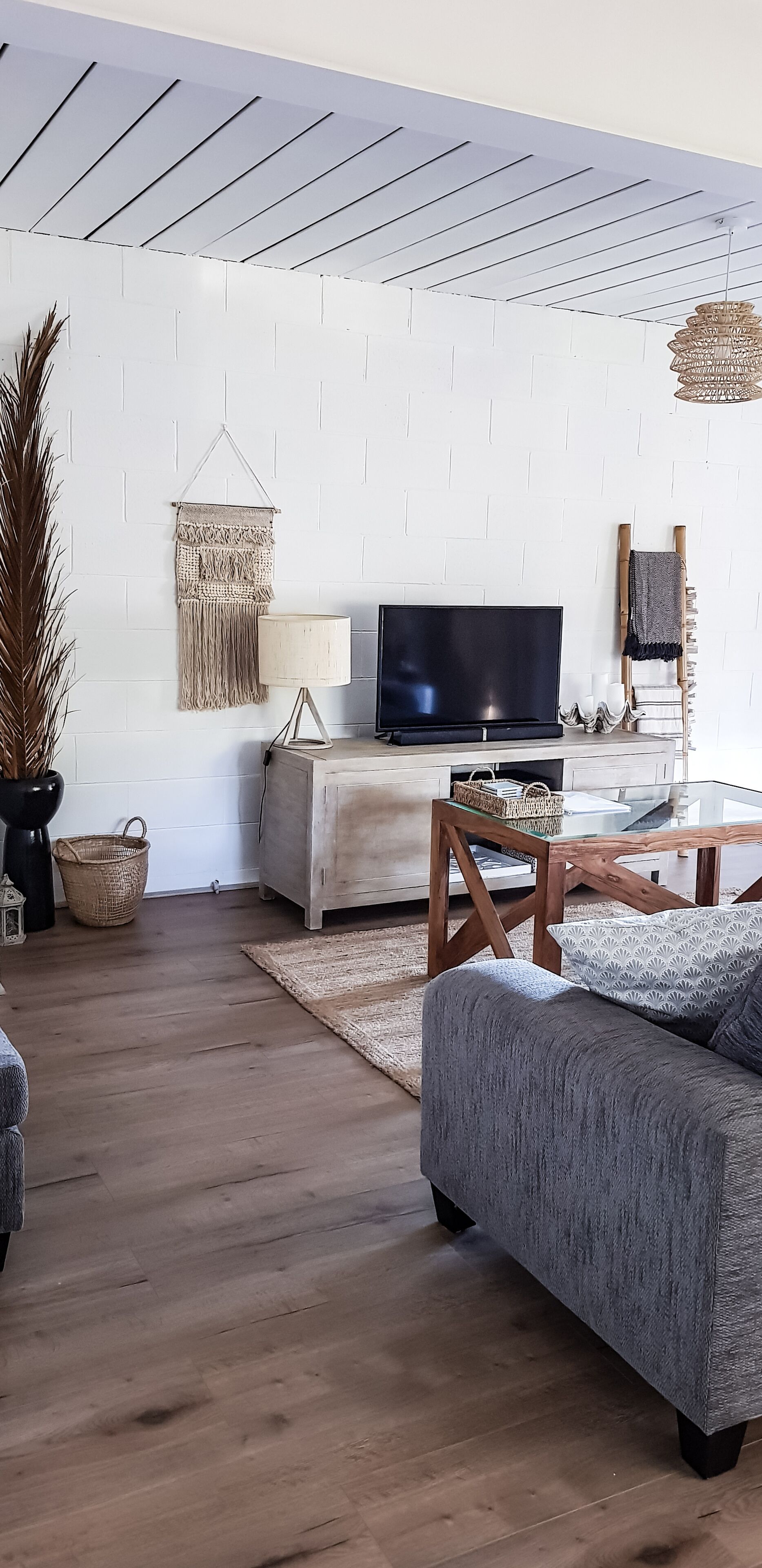 Koco Palms Guest Suite- Korora, Coffs Harbour- 5 Mins Walk to the Korora Beach