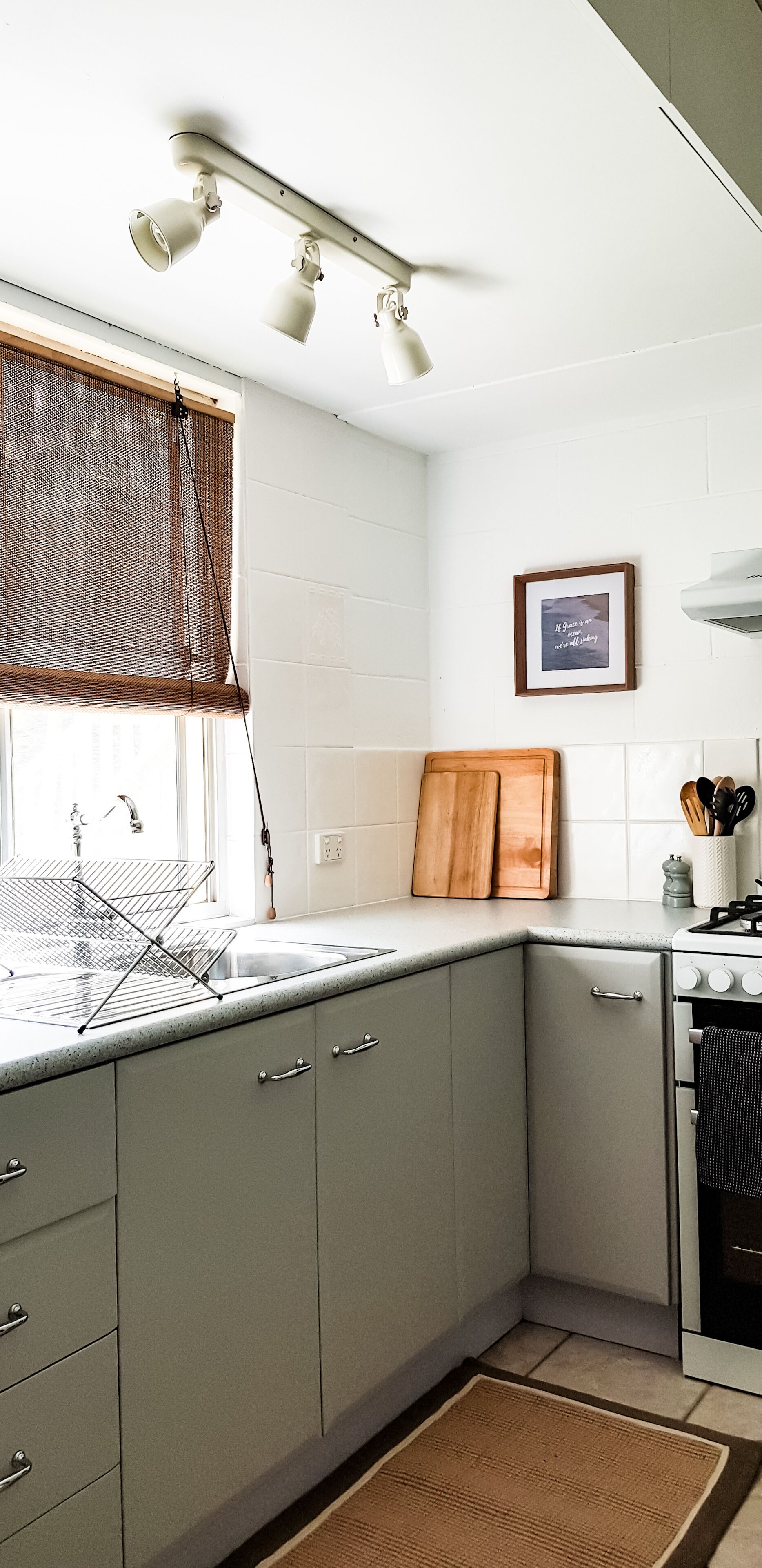 Koco Palms Guest Suite- Korora, Coffs Harbour- 5 Mins Walk to the Korora Beach