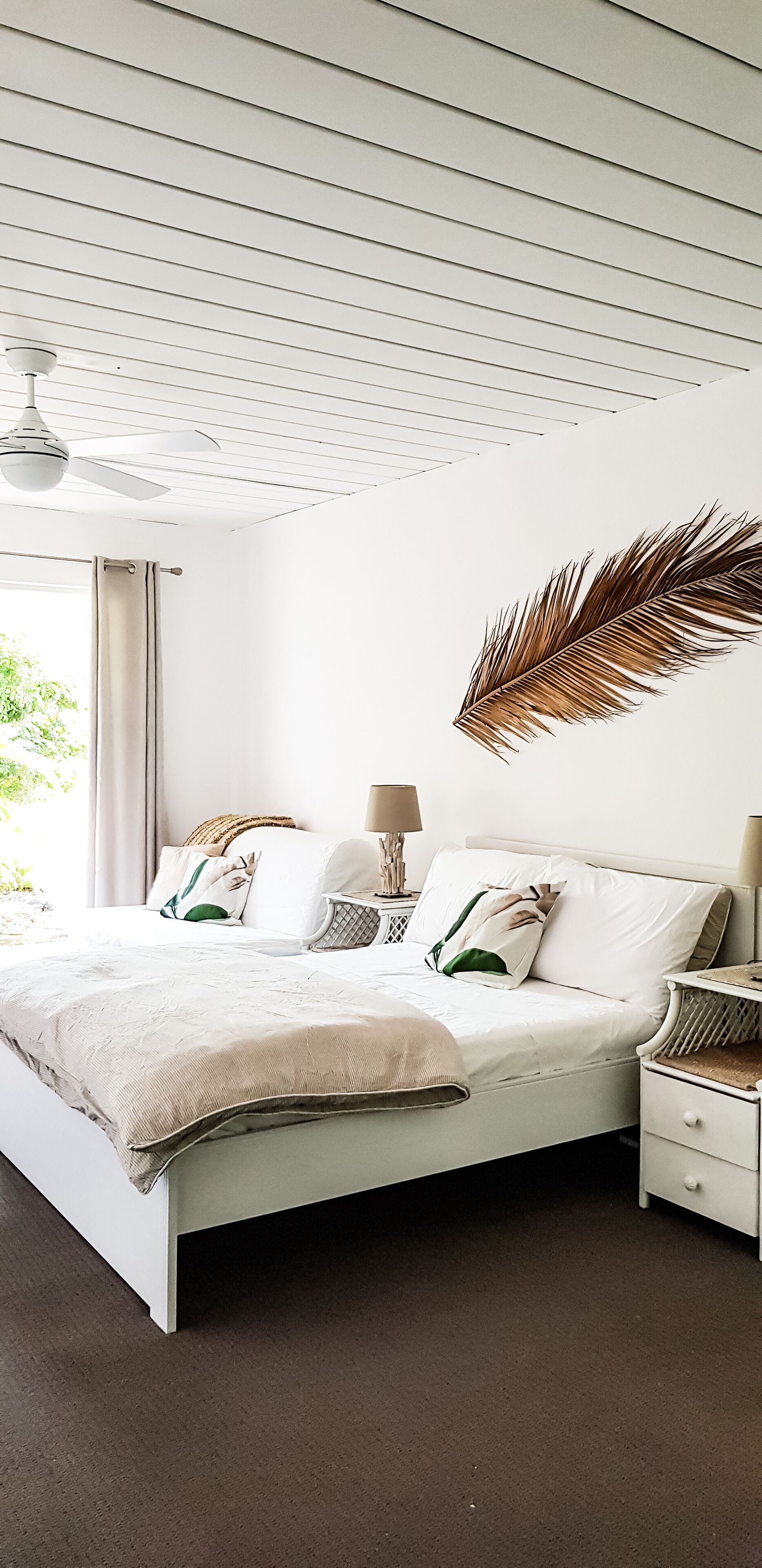 Koco Palms Guest Suite- Korora, Coffs Harbour- 5 Mins Walk to the Korora Beach