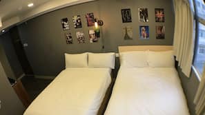 Free WiFi, linens