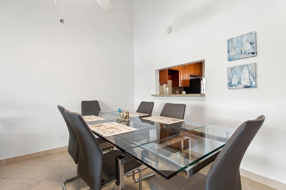 3/2 lake House Near Hard Rock Casino