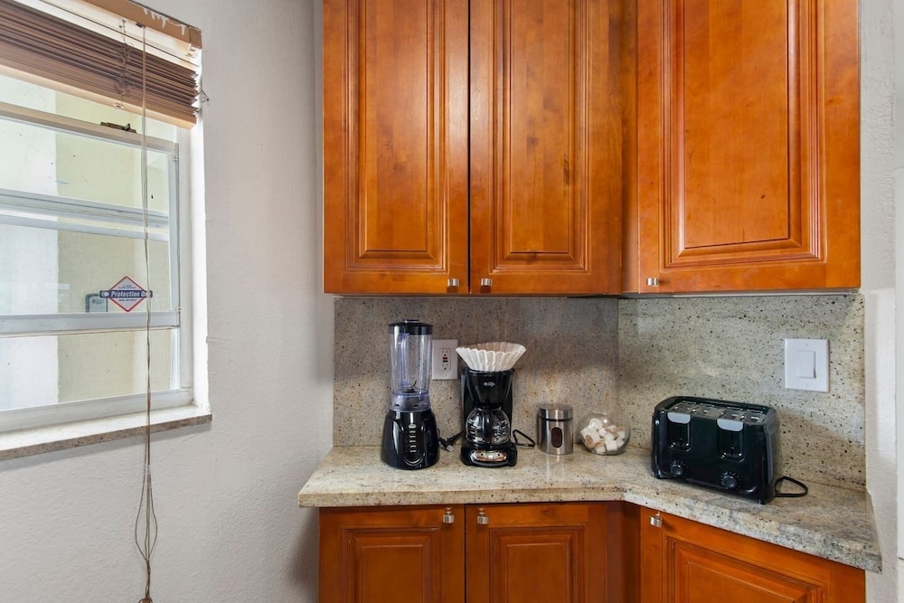 3/2 lake House Near Hard Rock Casino