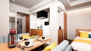 Couette en duvet d'oie, coffres-forts dans les chambres, bureau