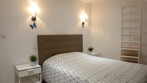 2 bedrooms