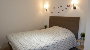 2 bedrooms
