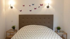 2 bedrooms