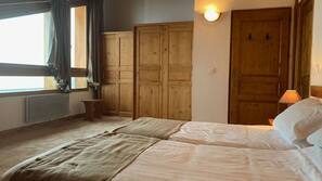 6 chambres, literie hypoallergénique, bureau