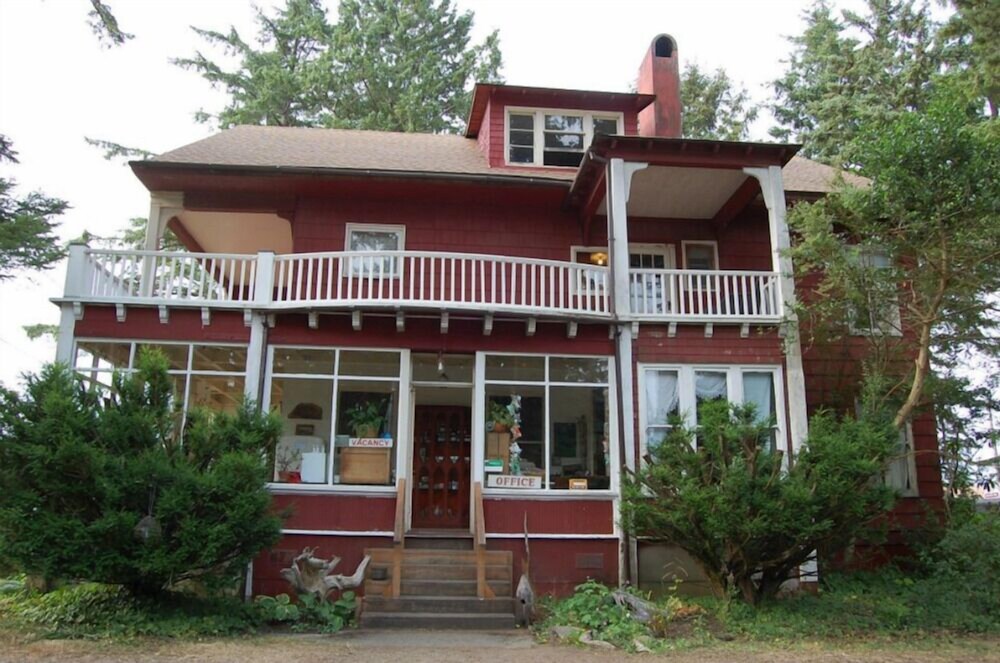 Sou'wester Lodge & Vintage Trailers in Seaview, United States