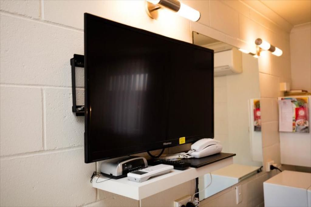 A & A Lodge Motel Emerald