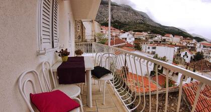 Apartments Alenka Makarska