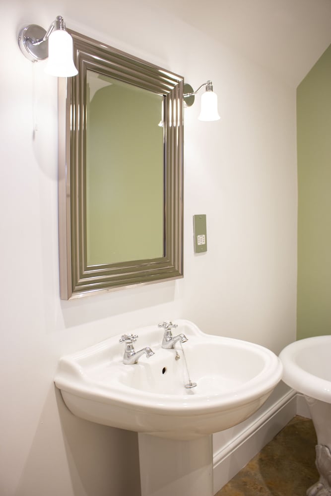 Bathroom, The Penrallt Hotel