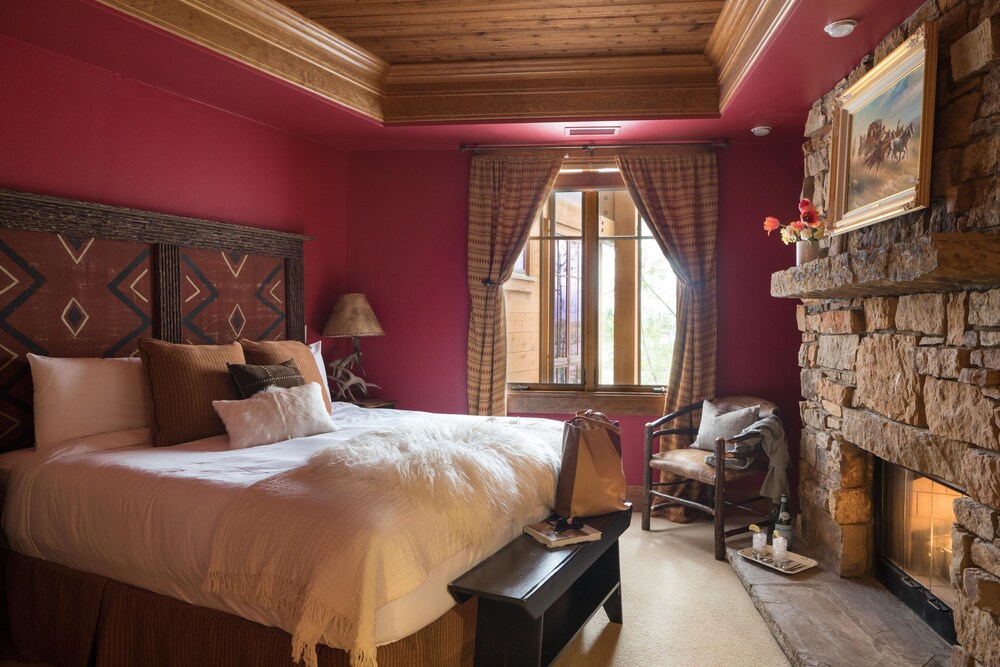 Outpost Crystal Springs 303 AC & Next To Tram! Teton Village Vrbo