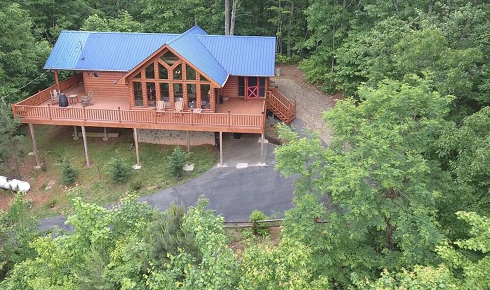 Private Secluded Perfect Romantic Getaway Close To Dollywood