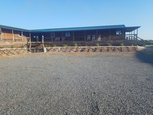 Best Cabins In White Oak For 2020 Find Cheap 37 Cabins Rentals