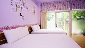 Desk, blackout drapes, free WiFi, linens