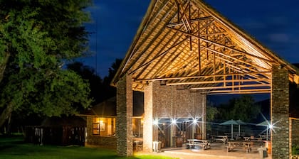 Elgro River Lodge