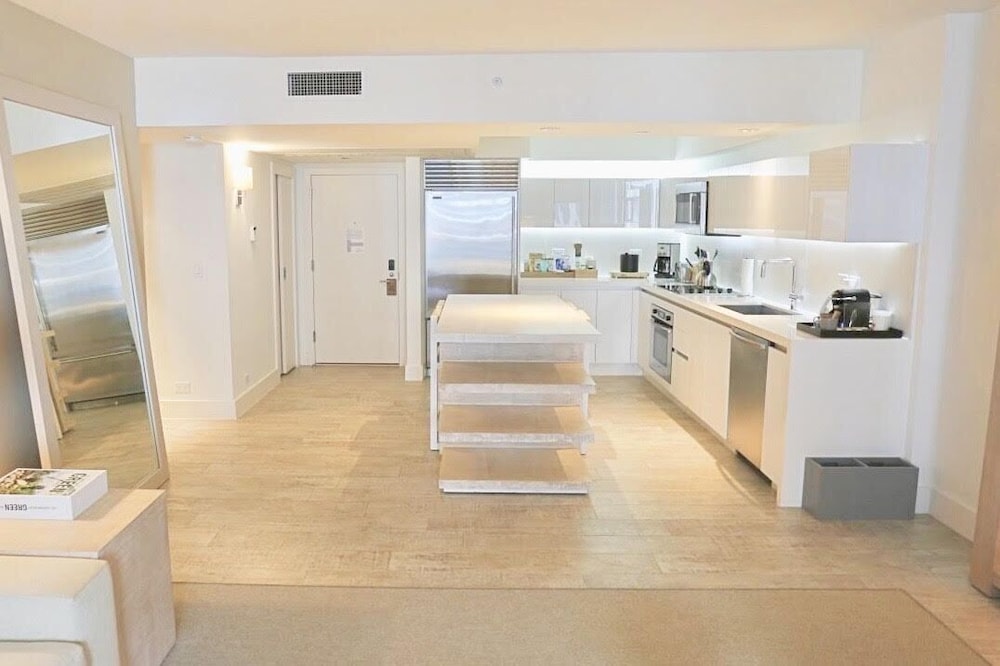 1 Hotel & Homes-Ocean View-1 Bedroom/1.5 Bath