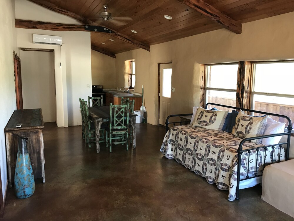 Cabin 4 of 7 With Private River Access to the Nueces River in Uvalde