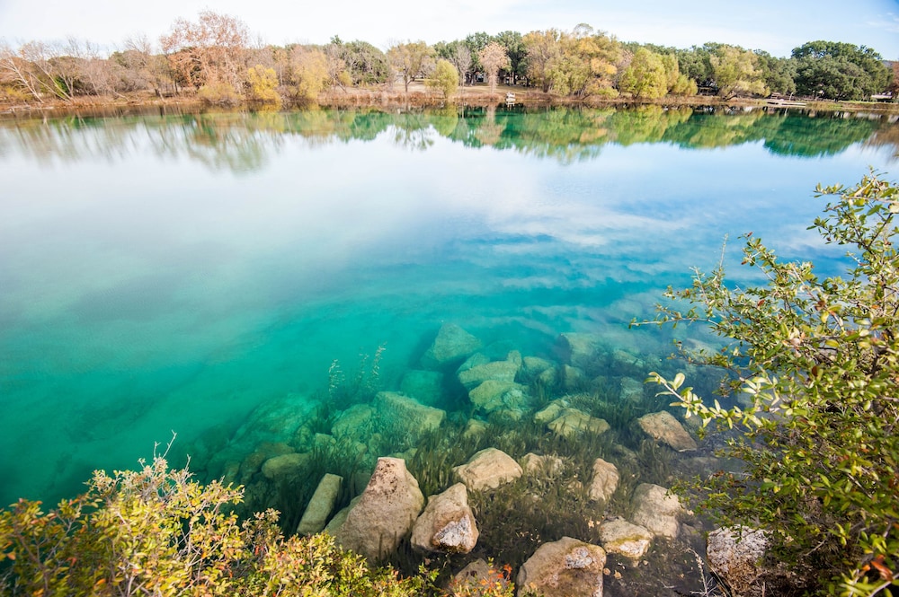 Cabin 4 of 7 With Private River Access to the Nueces River in Uvalde