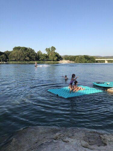 The Riv Cabin 4 Of 4 On The Nueces River 5 Minutes South Of Camp
