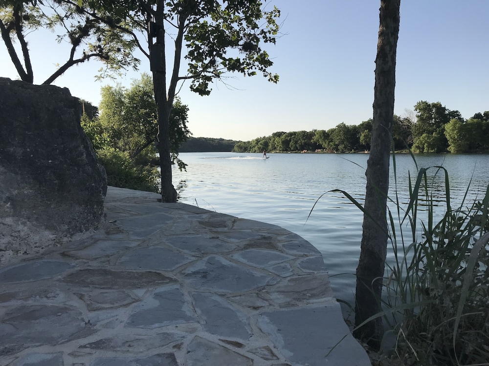 Cabin 4 of 7 With Private River Access to the Nueces River in Uvalde