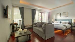 มินิบาร์ (ฟรีบางอย่าง) , ตู้นิรภัย, ผ้าม่านกันแสง, ห้องเก็บเสียง