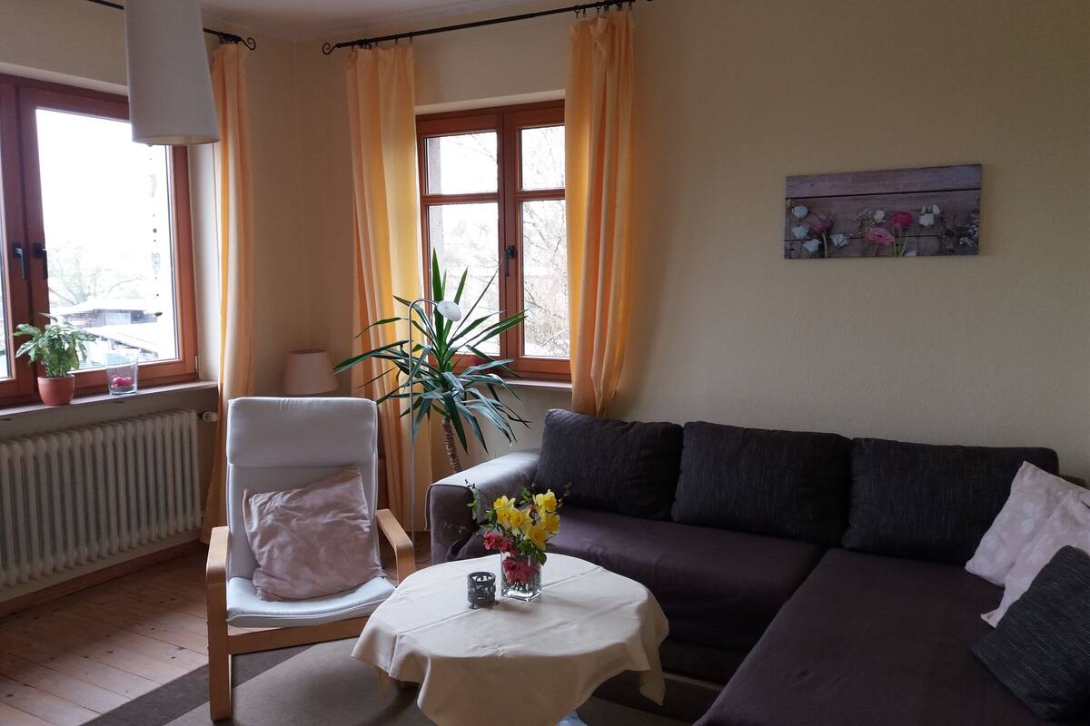 Ferienwohnung Zur Burg Eltz Wierschem Germania Expedia It