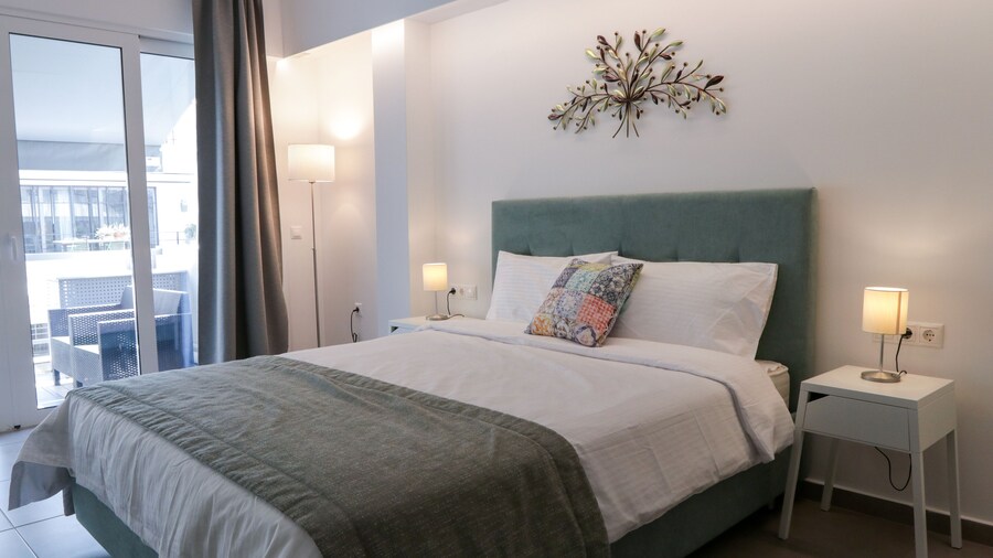 V36 Suites