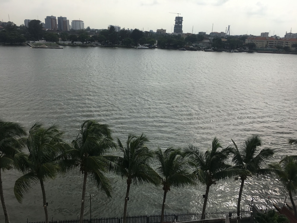 Get Maroko Bayshore Suites Victoria Island Nga Best Price Guarantee For Free Get Wallpaper Maroko Bayshore Suites Victoria Island Nga Best Price Guarantee Desktop Wallpaper