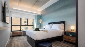 In-room safe, desk, iron/ironing board, free WiFi