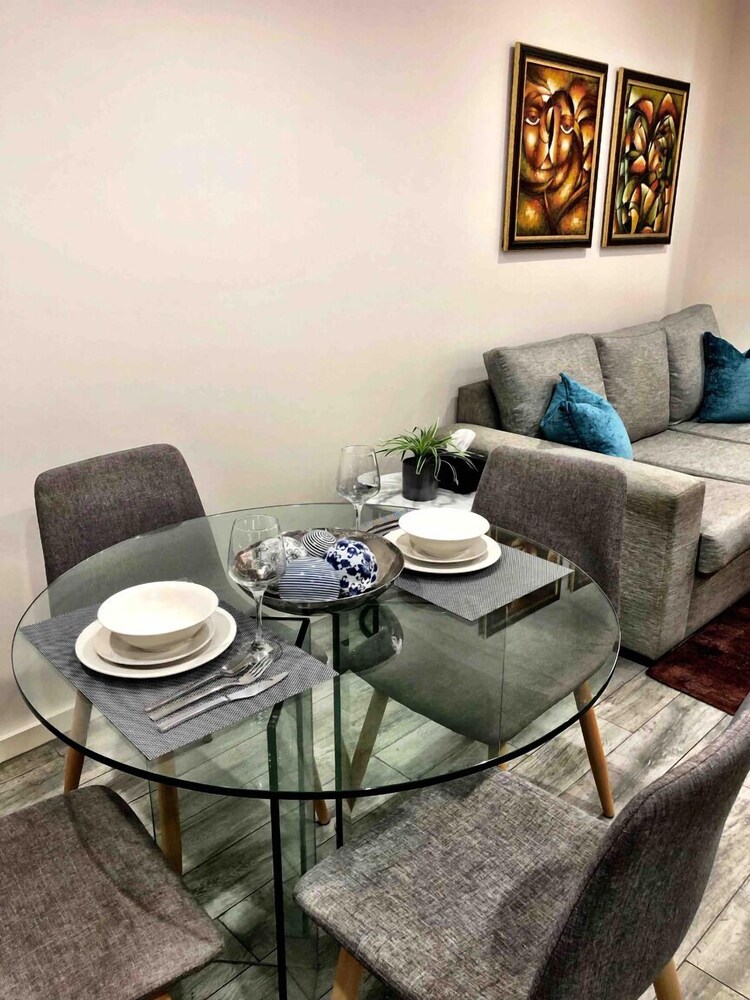 Inner Soho Apartments