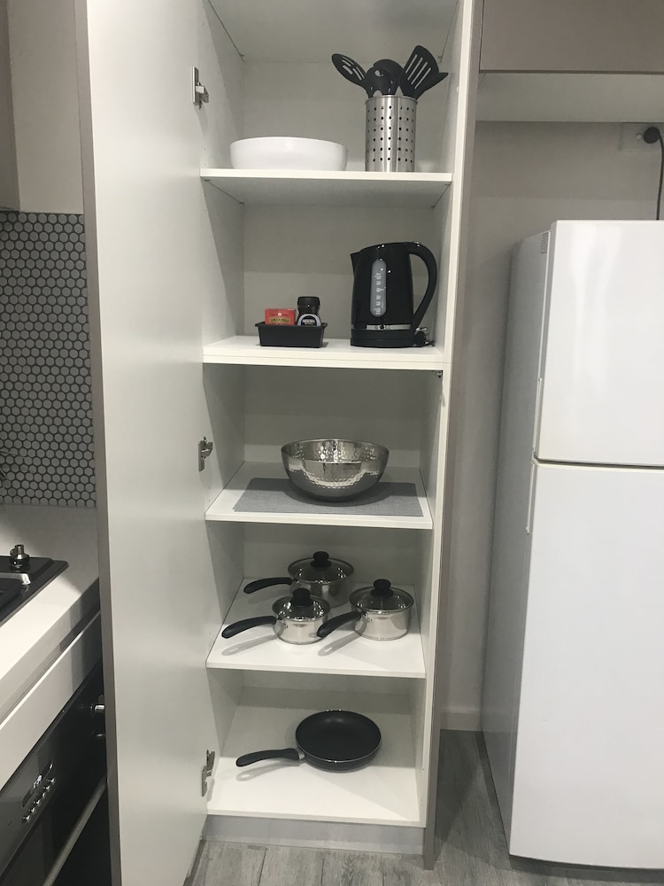 Inner Soho Apartments
