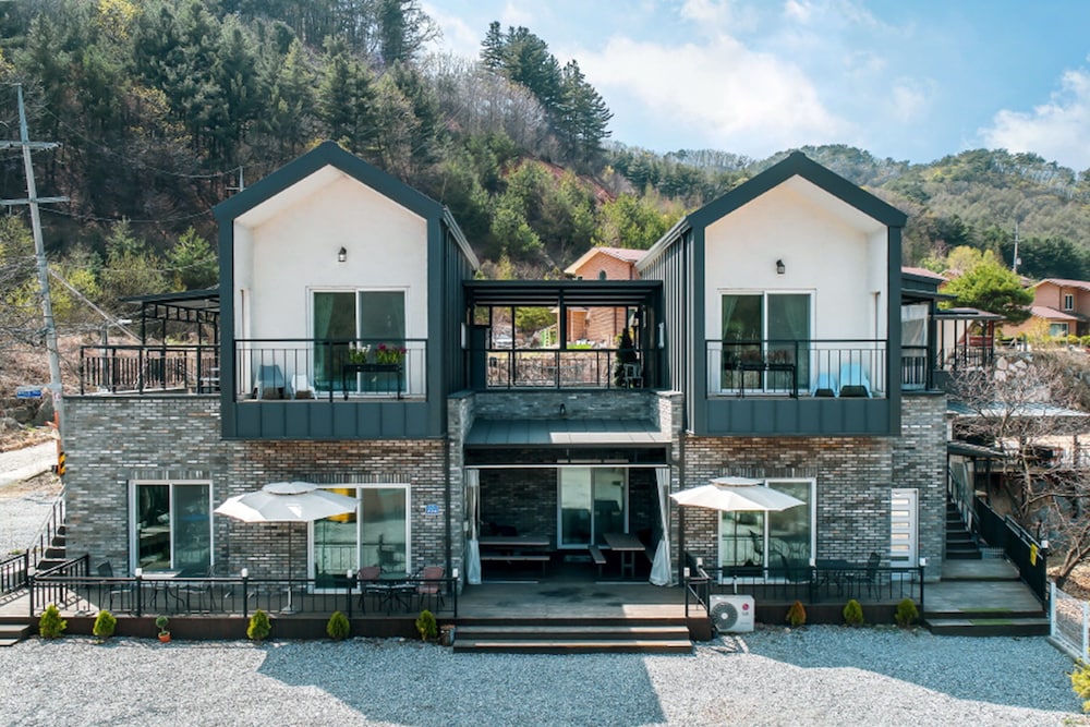 Gapyeong Twelve Pension in Gapyeong, South Korea