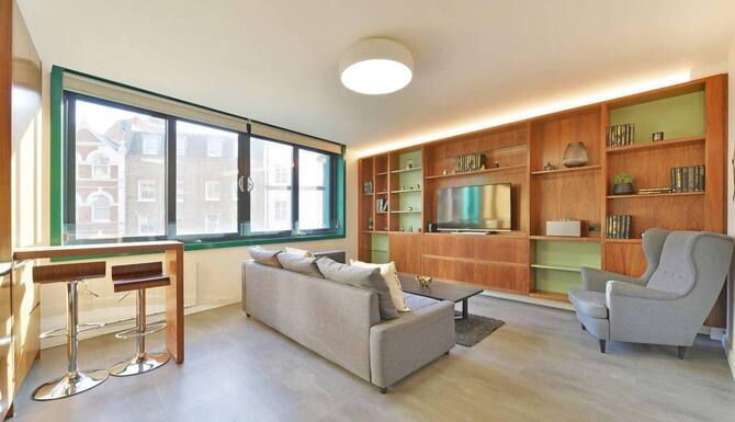 Beautiful And Modern Two Bedroom Apt In The Heart Of Soho Central London 2020 Room Prices Deals Reviews Expedia