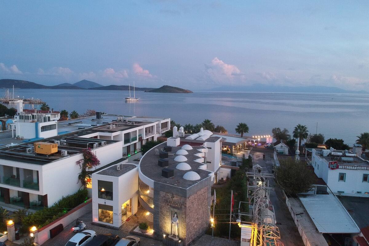 Herodot Beach Otel Bodrum In Bodrum Turkey Expedia