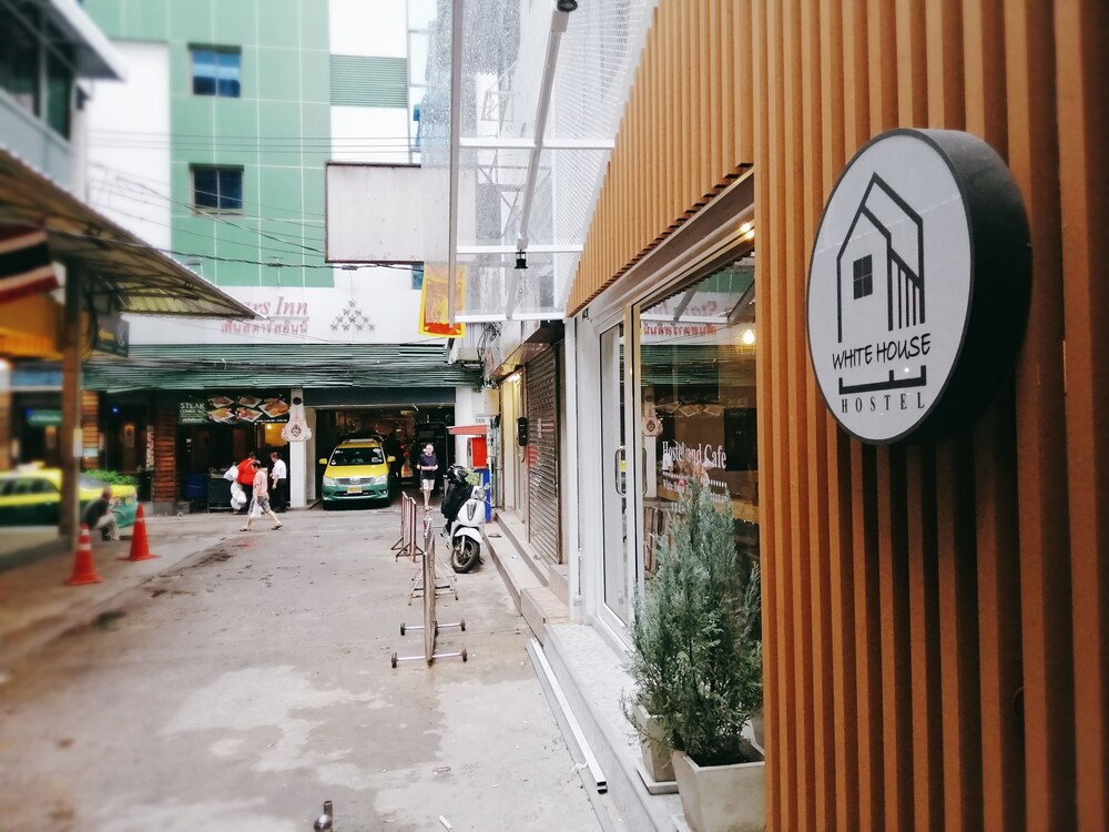 White House Hostel In Bangkok Hotel Rates Reviews On Orbitz