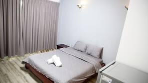Desk, iron/ironing board, free WiFi, bed sheets