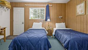 Desk, blackout drapes, free WiFi, linens