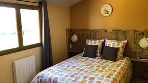 Individually decorated, individually furnished, iron/ironing board
