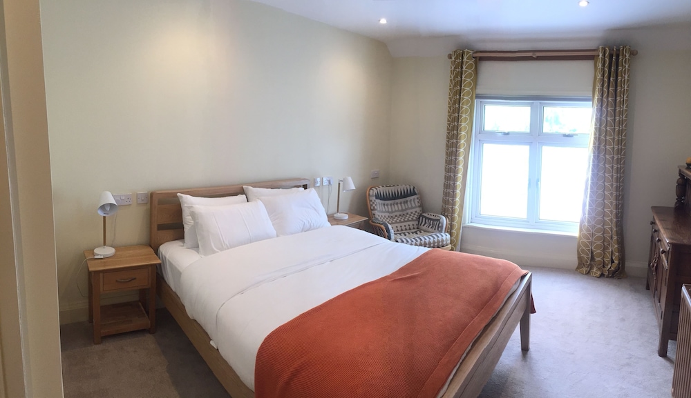 Newell Restaurant & Rooms Deals & Reviews (Sherborne, GBR) Wotif