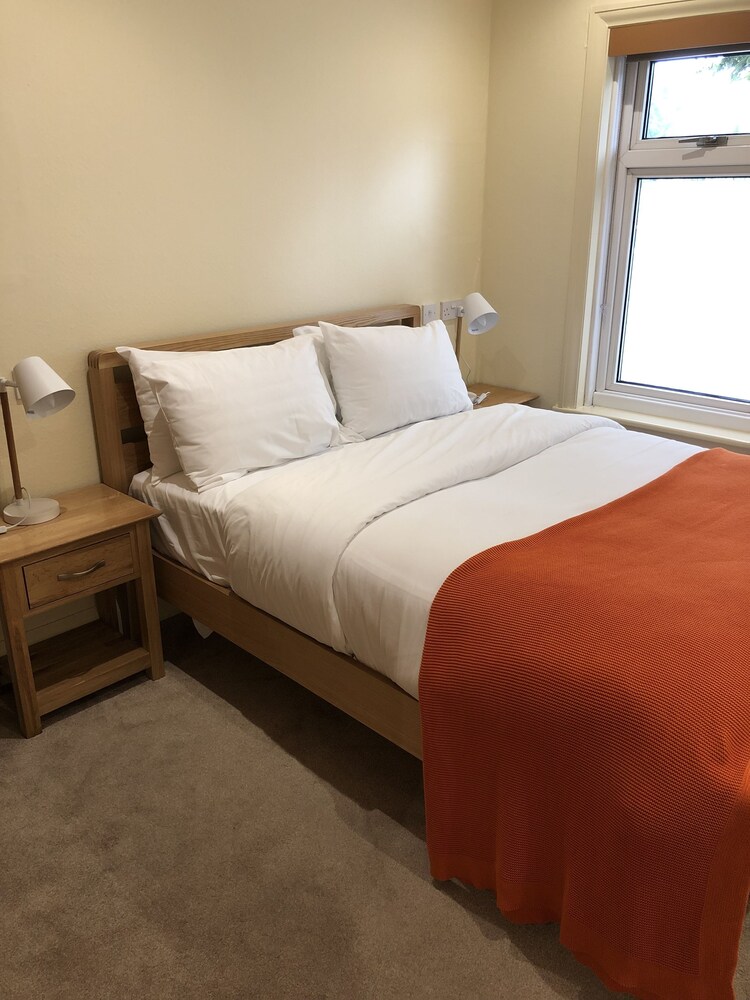 Newell Restaurant & Rooms Deals & Reviews (Sherborne, GBR) Wotif