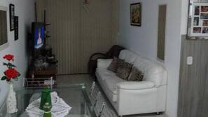 1 quarto, ferros/tábuas de passar roupa, Wi-Fi, roupa de cama