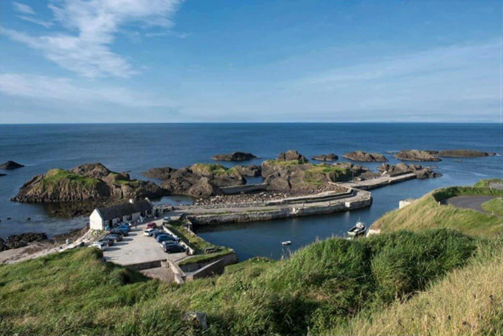 Jura House - Amazing Views, Ideal for Golfers and Spectators Near Ballycastle in Ballintoy, United Kingdom