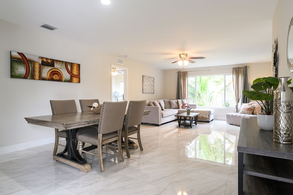 Villa Coco New Florida Open Soon Book Now Close To Beach