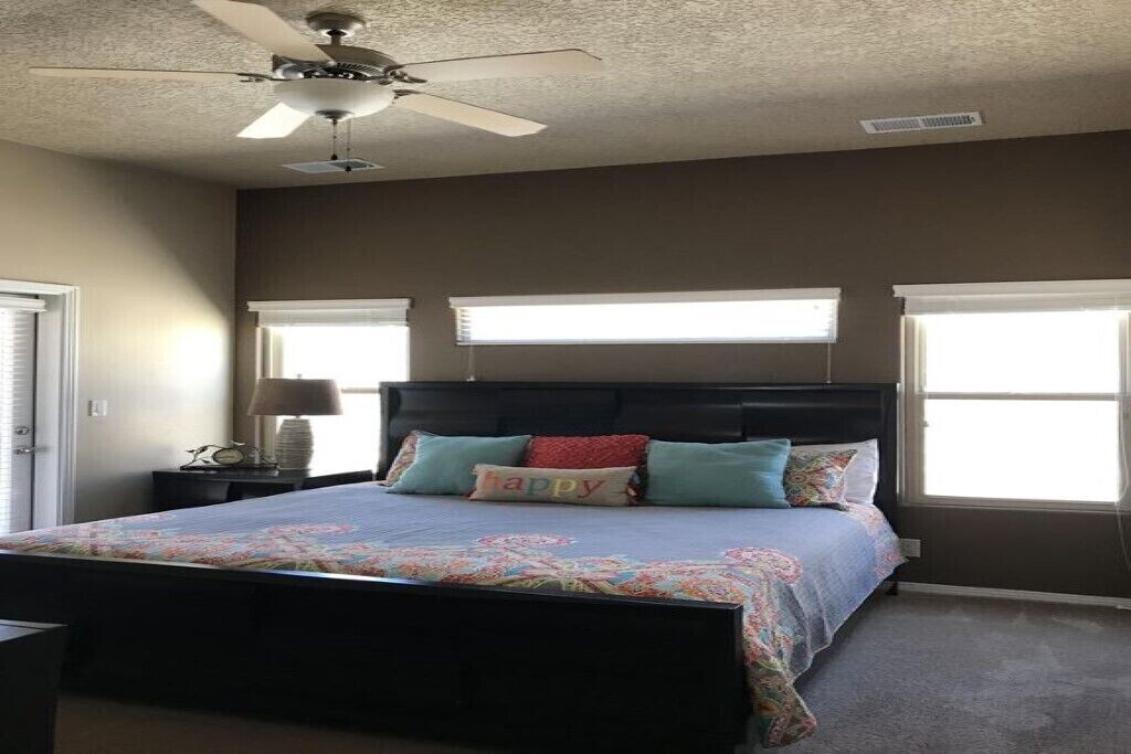 Stay and Play Getaway At Turtleback Mountain Resort in Elephant Butte, United States