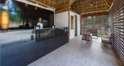 Hotel & Beach Club Ojo de Agua