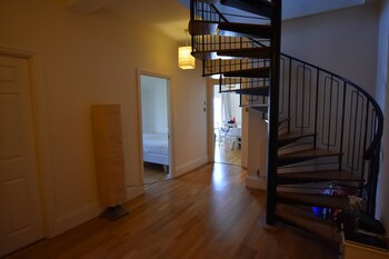 Princess Park Manor Shared Luxury Apartment Deals Reviews